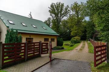Фото номера Коттедж с 6 спальнями Дома для отпуска Dzintara Pirts г. Vilgāle 54